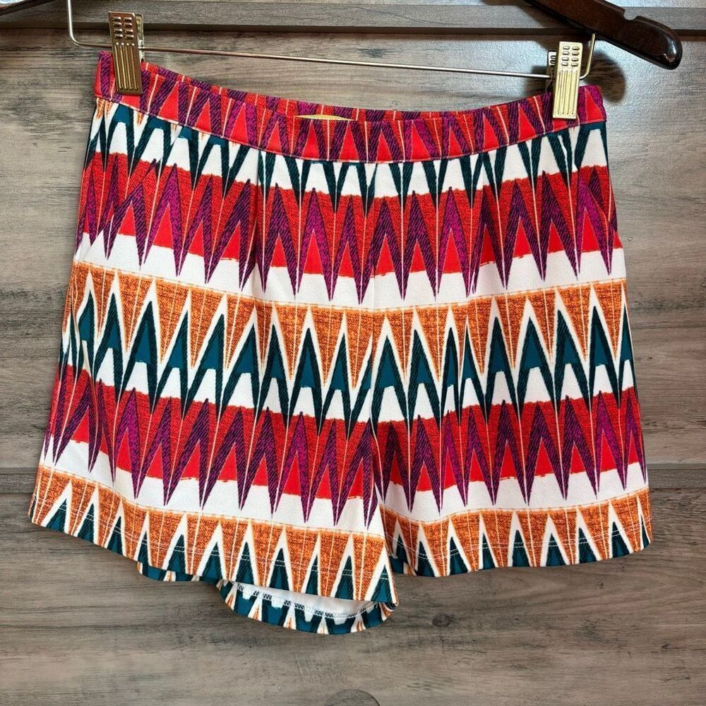 GB Gianni Bini Zig Zag Stripe Dress Shorts XS Aztec Boho Retro Preppy Artsy Chic